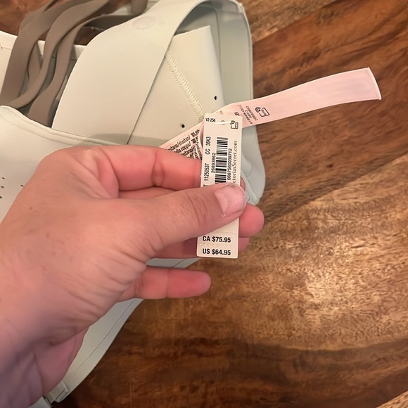 NWT Victoria’s Secret, VSX Sports bra, PINK sports bra, high support bra - Picture 3 of 5